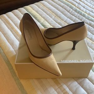 Michael Kors Pump